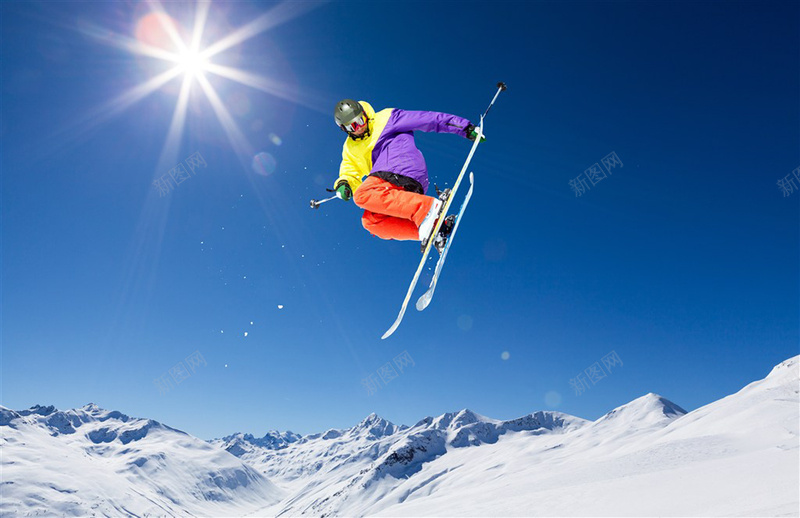 雪山上空的动感滑雪者人物背景psd设计背景_新图网 https://ixintu.com 冰 冷 动态滑冰人 天空 姿势 寒冰 滑冰鞋 激情 狂欢 白色 白雪 舞动 花样滑冰 蓝天 运动 雪 雪山 雪橇