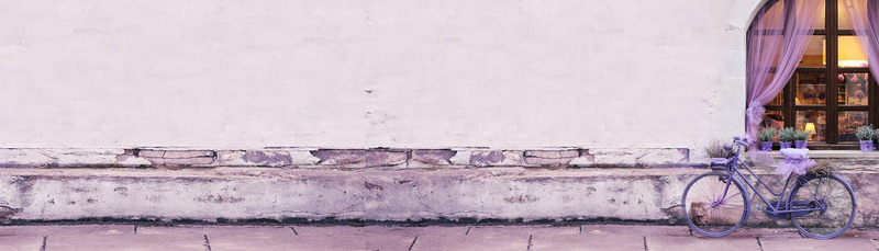 梦幻jpg_新图网 https://ixintu.com 上的 墙面 摄影 斑驳 海报banner 窗帘 紫色 自行车 薰衣草 风景