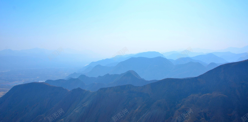 猪驮山南望群山jpg设计背景_新图网 https://ixintu.com 南望 巨幅风景 猪驮山 群山