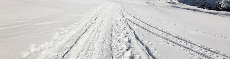 冬季雪地靴鞋背景bannerpsd设计背景_新图网 https://ixintu.com banner 冬季 大气 海报banner 背景 雪地 雪地靴 鞋