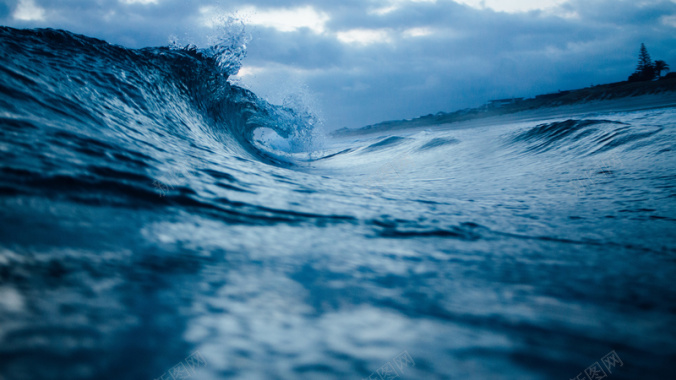 蓝色海浪图标蓝色大海海浪摄影背景图摄影图片