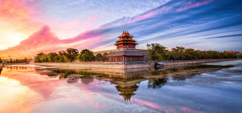 云彩中国建筑小河背景图摄影图片