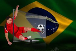 巴西国家正在踢足球的运动员高清图片