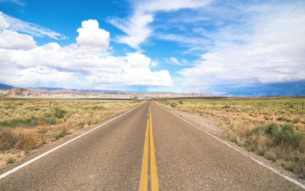 马路公路炎热的夏天背景