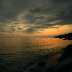 黄昏的海摄影图片