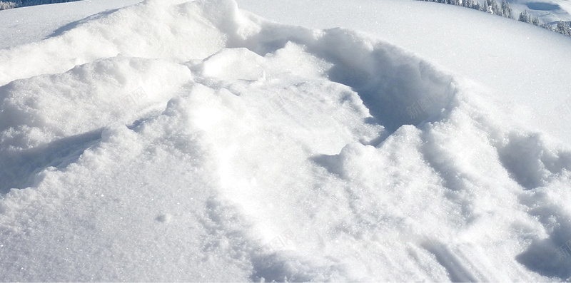 雪地雪山积雪山峰热气球鸟psd设计背景_新图网 https://ixintu.com 企业文化 大雁 山峰 热气球 眺望远方 积雪 雪地 雪山 鸟