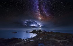紫色沙滩紫色星空大海沙滩高清图片