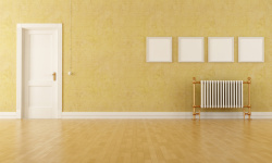 木地板背景墙淡雅黄色墙纸装修高清图片