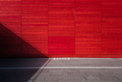 街道墙面背景街头红色墙面背景高清图片