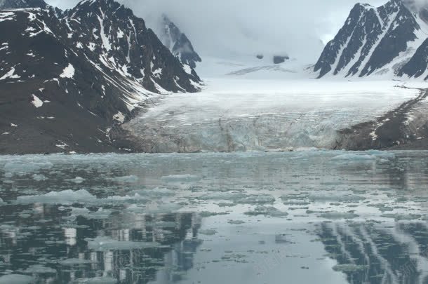 清新雪山冰山雪水jpg设计背景_新图网 https://ixintu.com 冰山 模型 清新 雪山 雪水