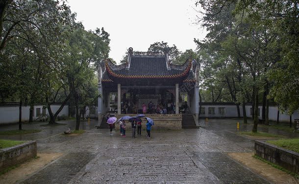 岳麓山风景png免抠素材_新图网 https://ixintu.com 岳麓山 旅游 景点 湖南 美景 长沙 风景