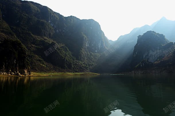 广西百色浩坤湖风景png免抠素材_新图网 https://ixintu.com 广西 旅游 景点 美景 著名