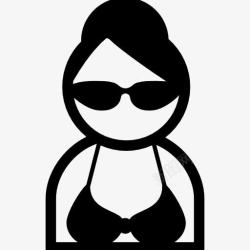 Bikini女人与SunglassesBun和Bikini图标高清图片