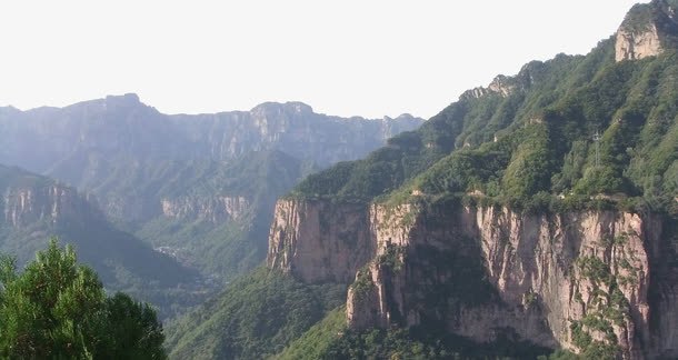 悬崖png免抠素材_新图网 https://ixintu.com 山 山脉 绿色 陡峭