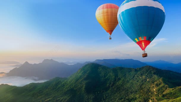 连绵山峦热气球海报背景背景