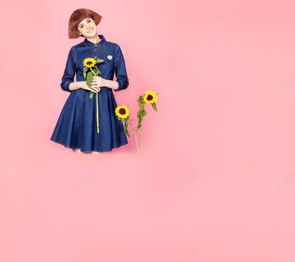 蓝色服饰粉色海报jpg设计背景_新图网 https://ixintu.com 服饰 海报 粉色 蓝色