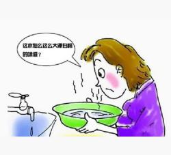 变味污染水味道高清图片