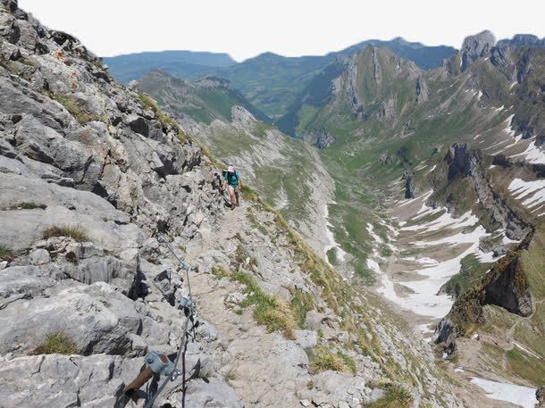 阿尔卑斯山徒步登山八png免抠素材_新图网 https://ixintu.com 旅游 景点 阿尔卑斯山 风景