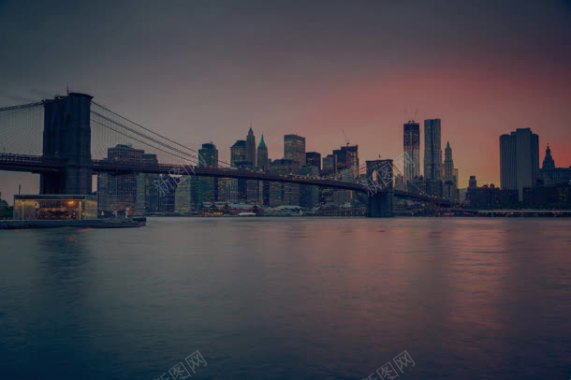 黑红色夕阳大桥海面背景
