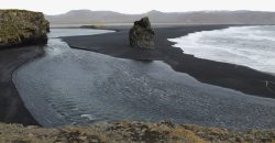 冰岛黑沙滩旅游景区黑沙滩高清图片