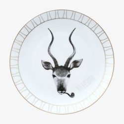 圆形瓷盘印有鹿头的盘子高清图片
