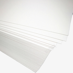 白色A4纸300克白色牛皮纸高清图片