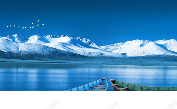 创意合成雪山湖面意境风景展板背景背景