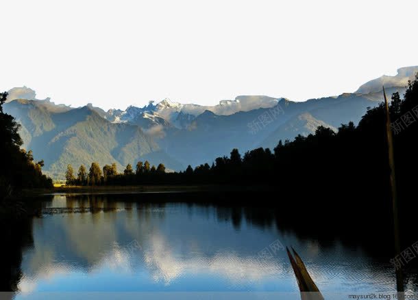 新西兰旅游马瑟森湖png免抠素材_新图网 https://ixintu.com 新西兰旅游 新西兰马瑟森湖 旅游景区 著名景点 马瑟森湖