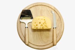 砧板上的奶酪片砧板上的奶酪高清图片