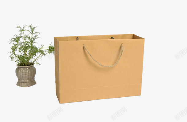 纸盒服装袋子png免抠素材_新图网 https://ixintu.com 包装袋 土色袋子 手挽袋 服装包装袋 花瓶 袋子