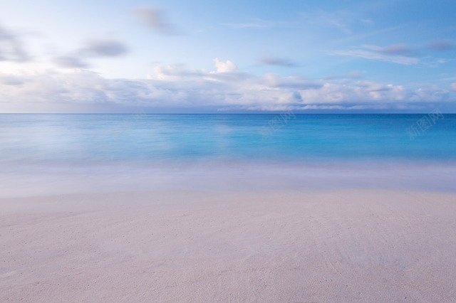 蓝色夏天现场海景区清除天堂天空沙海洋水岸美丽平静cjpg设计背景_新图网 https://ixintu.com 夏天 天堂 天空 景区 沙 海 海洋 清除 现场 蓝色