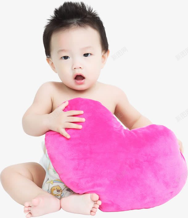 爱心抱枕儿童摄影png免抠素材_新图网 https://ixintu.com 儿童 摄影 爱心