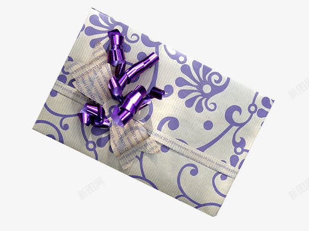 带紫色花纹的礼品盒png免抠素材_新图网 https://ixintu.com 图案 白色 紫色 花纹 装饰