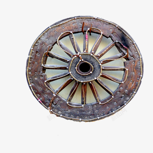 铁制车轮png免抠素材_新图网 https://ixintu.com 古代 古代车轮 古董 圆形古代车轮 车轮 转轴 马车的车轮