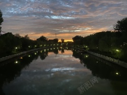 京杭运河落日下的运河高清图片