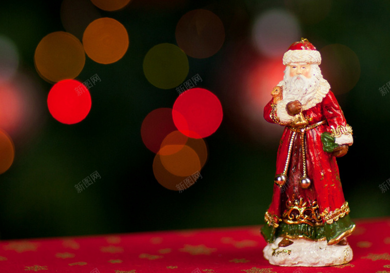 陶瓷圣诞老人背景jpg设计背景_新图网 https://ixintu.com 圣诞老人 圣诞节 怀旧 红色 陶瓷 摄影 风景