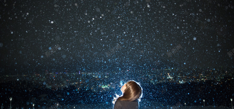 人物背景图jpg设计背景_新图网 https://ixintu.com 夜景 光斑 小孩 海报banner 摄影 风景