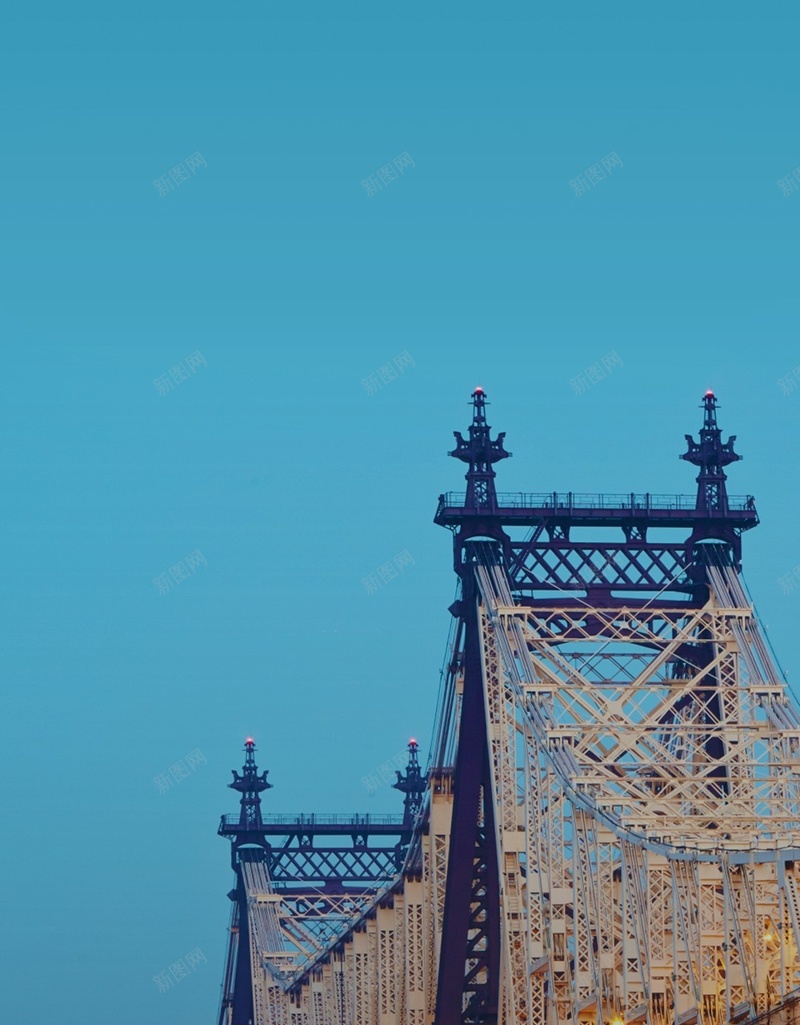 城市蓝色唯美H5背景jpg设计背景_新图网 https://ixintu.com 天空 蓝色 铁桥 建筑 风景 H5 h5 摄影