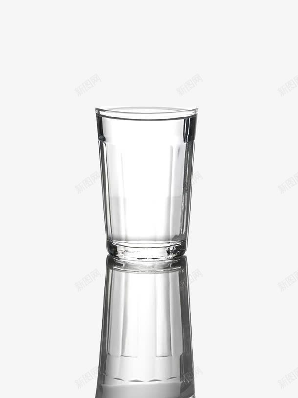一杯白开水png免抠素材_新图网 https://ixintu.com 水 水杯 玻璃 白开水 饮用水