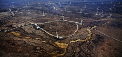 风力能源田地里的风能源高清图片