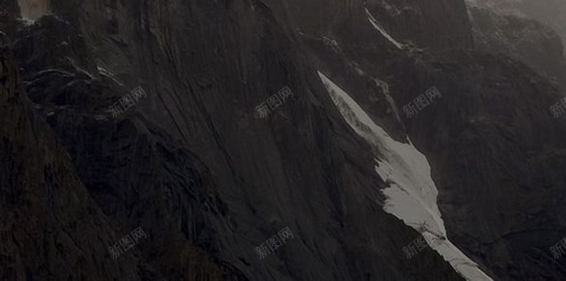 白雪覆盖着的山脉H5背景素材jpg设计背景_新图网 https://ixintu.com H5背景素材光线 冰 多边形山脉 山岚 山脉 摄影 白雪 风景