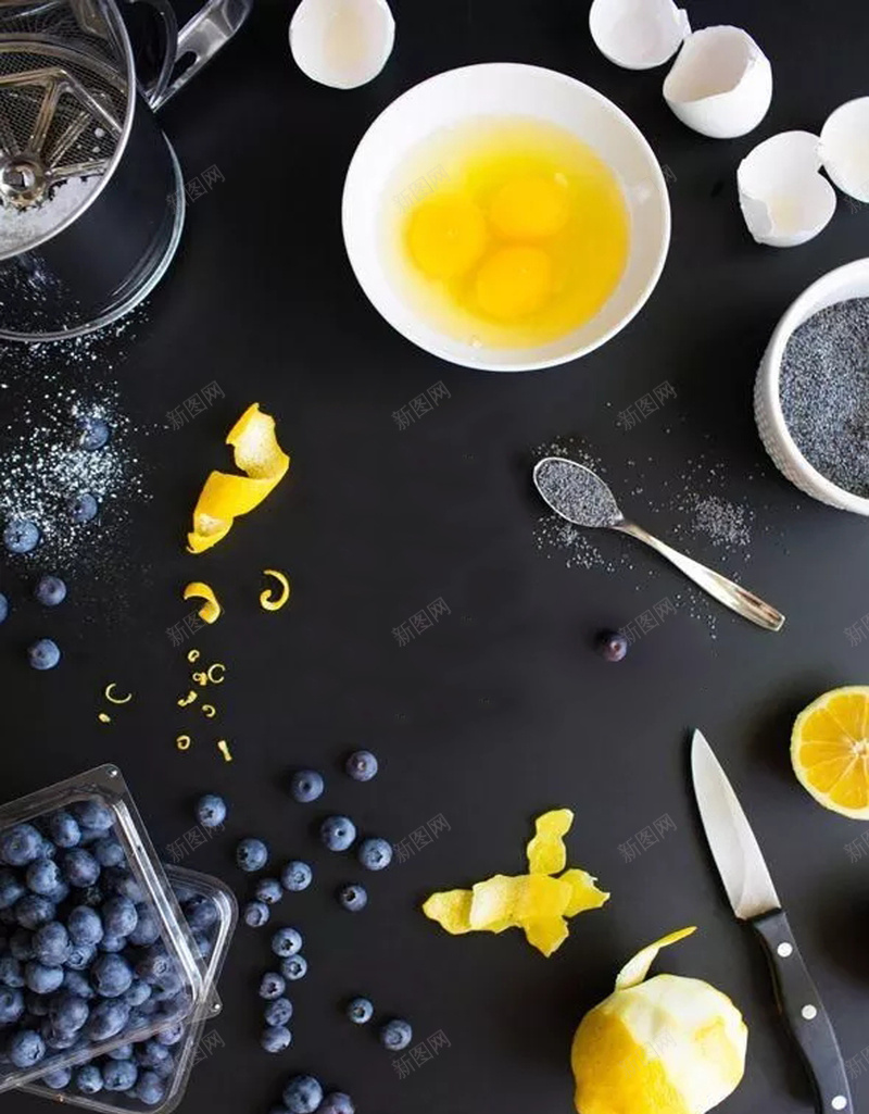 个性美食宣传海报设计psd设计背景_新图网 https://ixintu.com 个性 创意 摄影 美食 蛋 灰底 蓝莓 享受 特色 深夜食堂