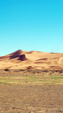 沙漠中的蓝天白云H5背景背景