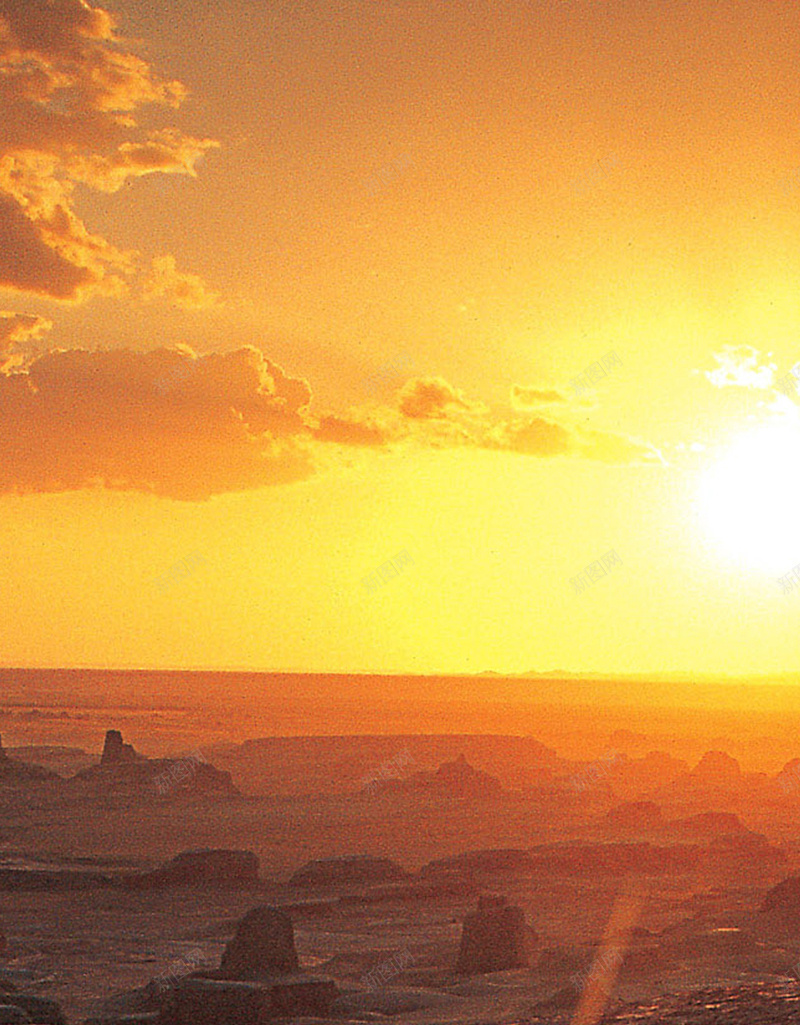 荒凉沙漠手机H5背景jpg设计背景_新图网 https://ixintu.com 天空 阳光 云朵 陆地 黄色 H5 h5 摄影 风景
