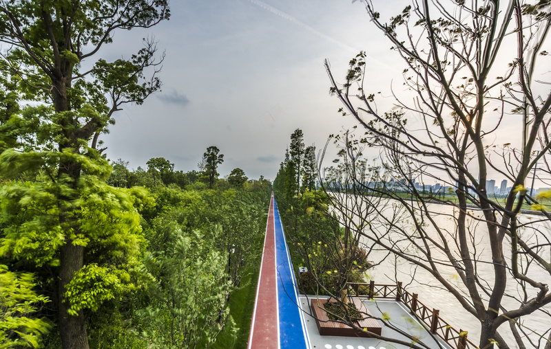 河边的樱花跑道jpg设计背景_新图网 https://ixintu.com 休闲 樱花 跑道 风景