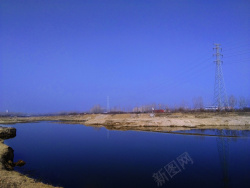 蓝色色调河滩风景4160x3120高清图片