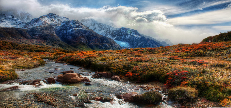 风景山脉背景jpg设计背景_新图网 https://ixintu.com 风景 山脉 天空 积雪 溪流 海报banner 摄影