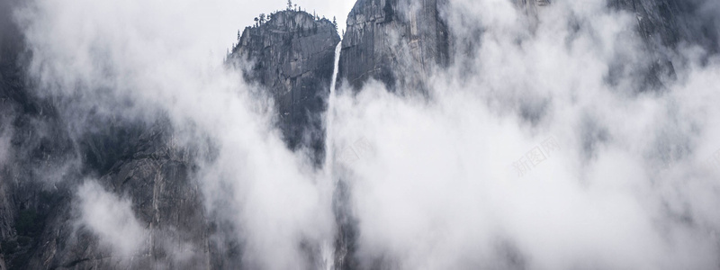 中国风山雾背景背景
