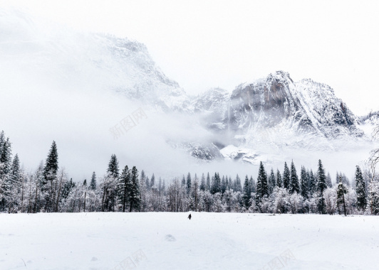 白色雪山森林背景素材背景