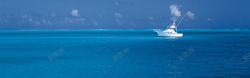 大海小船背景